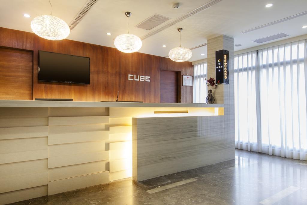 Hotel Cube Taichung Dış mekan fotoğraf