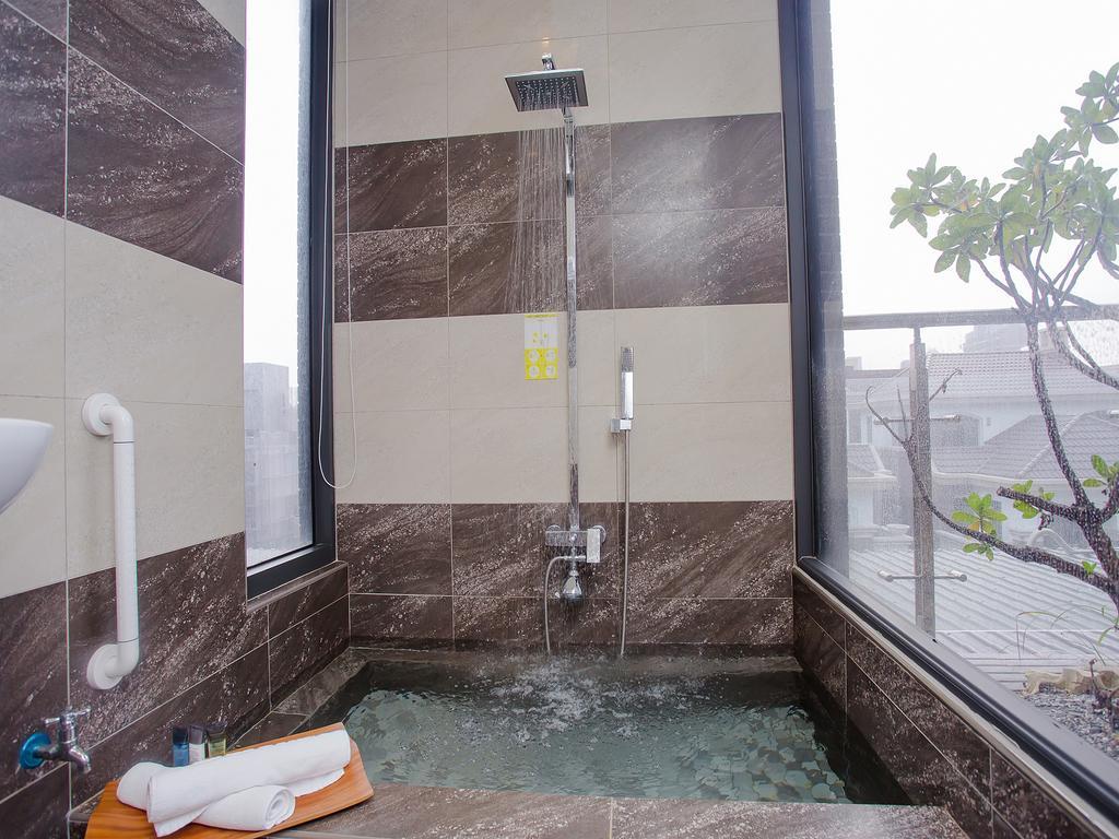 Hotel Cube Taichung Dış mekan fotoğraf