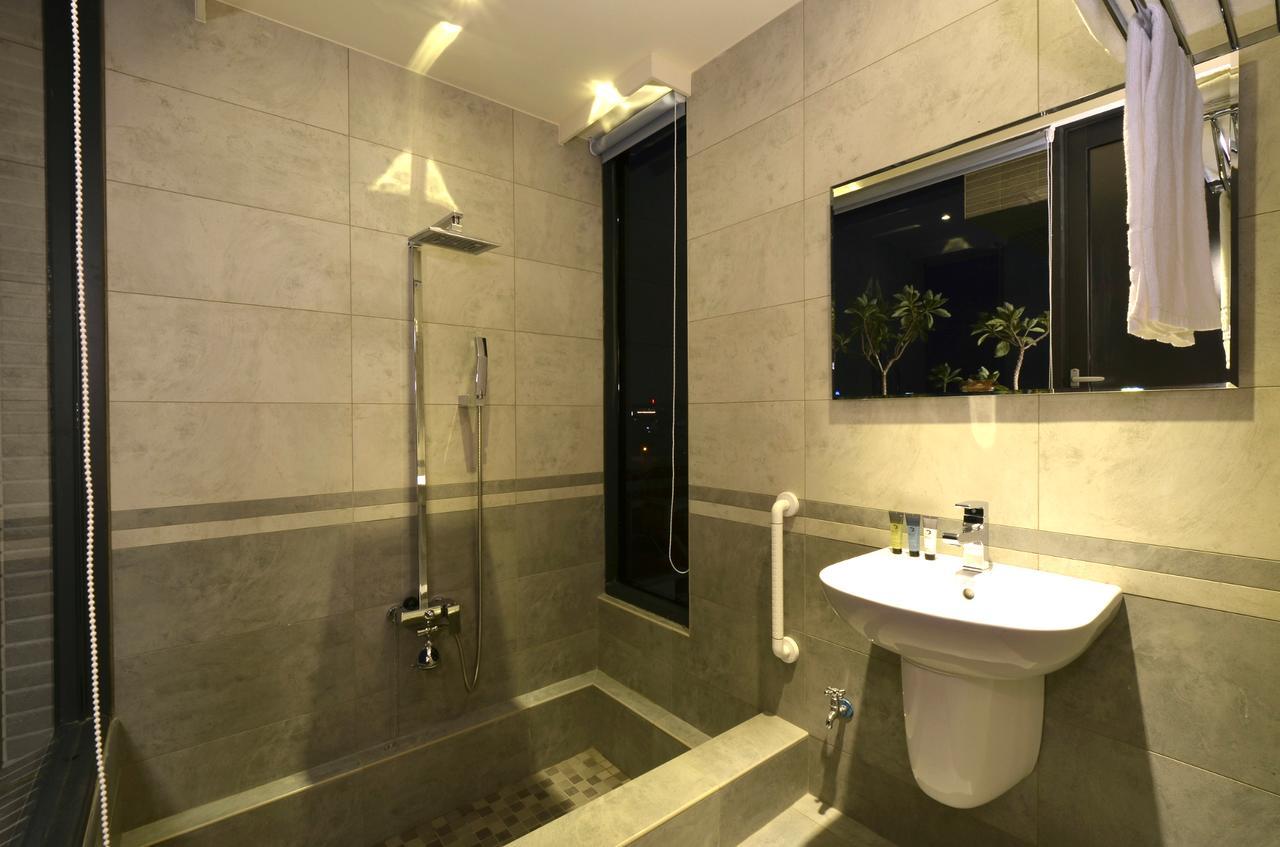 Hotel Cube Taichung Dış mekan fotoğraf