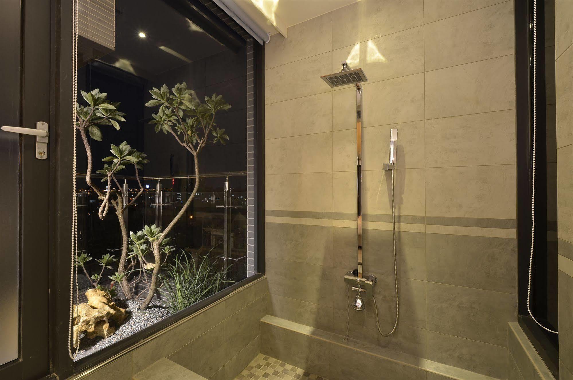 Hotel Cube Taichung Dış mekan fotoğraf